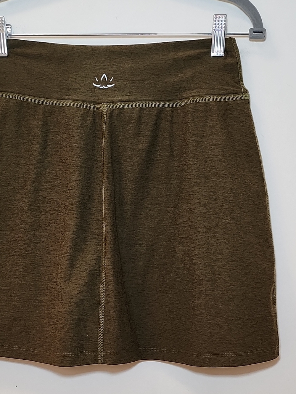 Beyond Yoga Spacedye Move It Skort Deep Olive Short Skirt Sporty Golf Sz Large - Picture 9 of 15